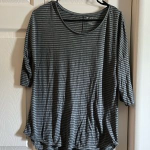 American Eagle shirt